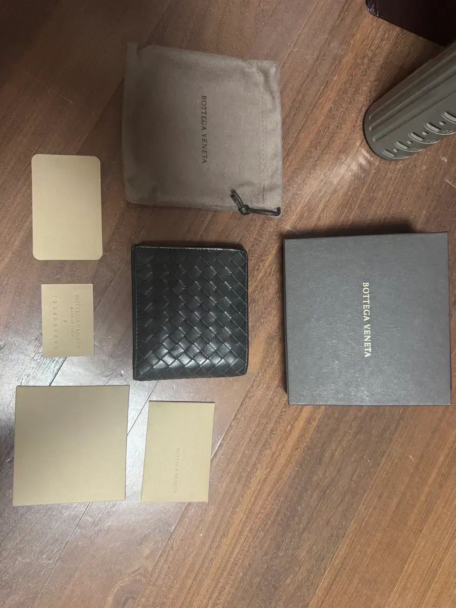 ボッテガ・ヴェネタ 財布