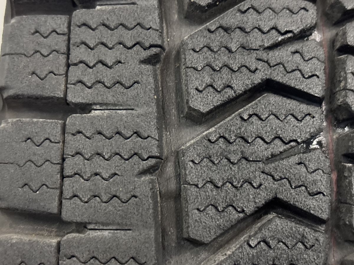 バリ溝】ブリヂストン ブリザック VL10 195/80R15 LT 4本セット