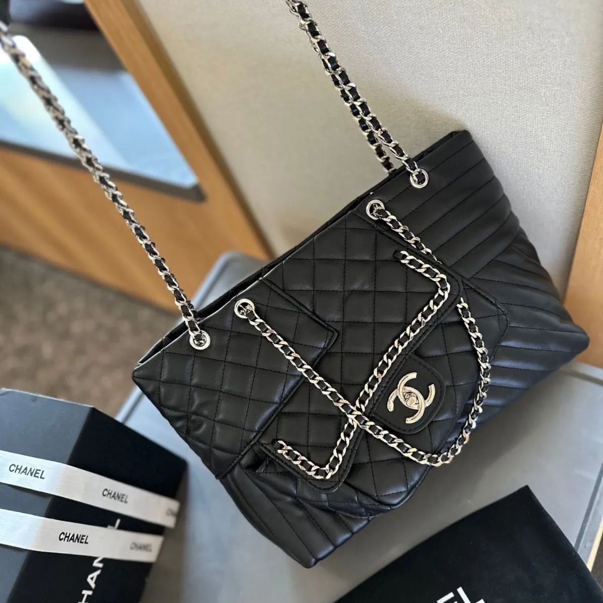 【CHANEL】 シャネル ショルダーバッグ ハンドバッグ
