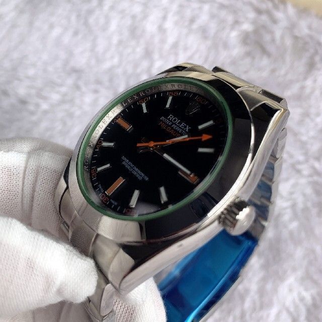 ご購入大歓迎です 新ヨットマスター自動巻き 40mm 自動巻き｜本日限定特価｜新品未使用