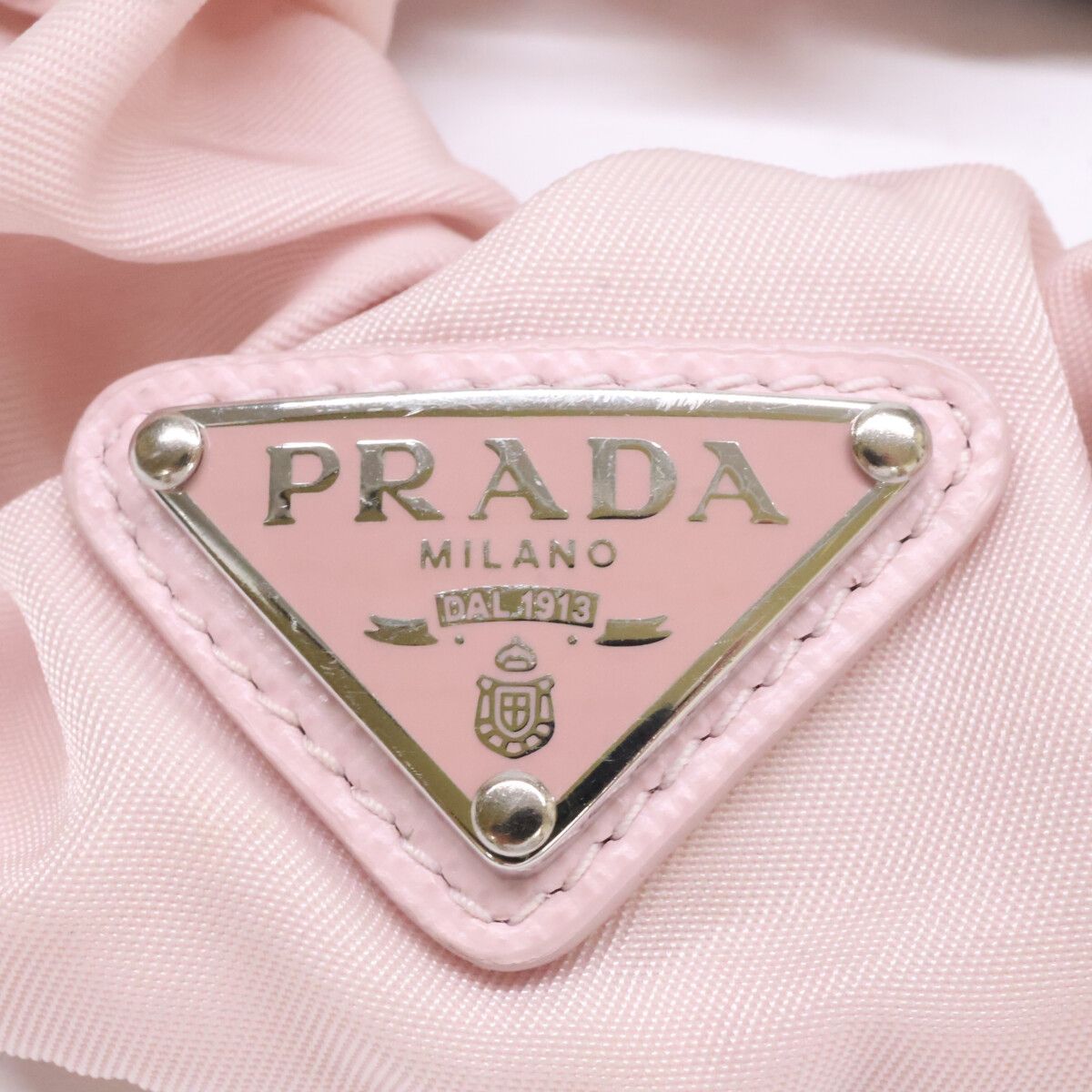 PRADA プラダ 1IF015 Re-Nylon トライアングルロゴ ナイロン シュシュ