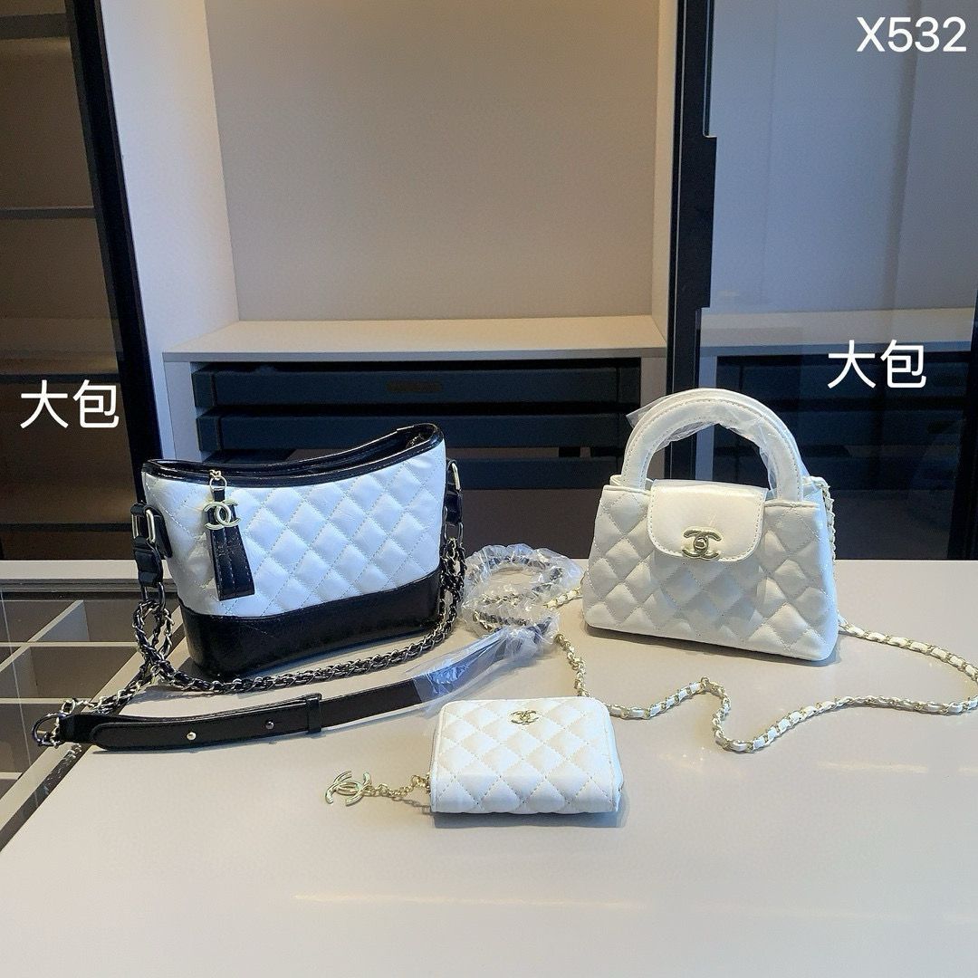 【今日特価】Chanel シリーズセットバッグ, チェーンバッグ＆バックパック＆ウォレット, 超お得なセット！ [本日特価|新品未使用品]