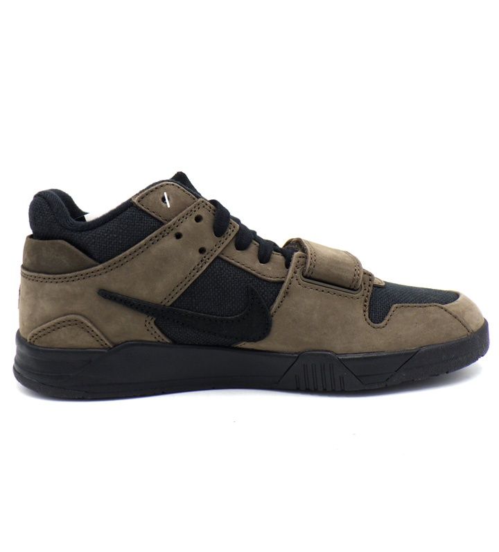 ナイキ NIKE × トラヴィス スコット Travis Scott 【 FZ8117 204