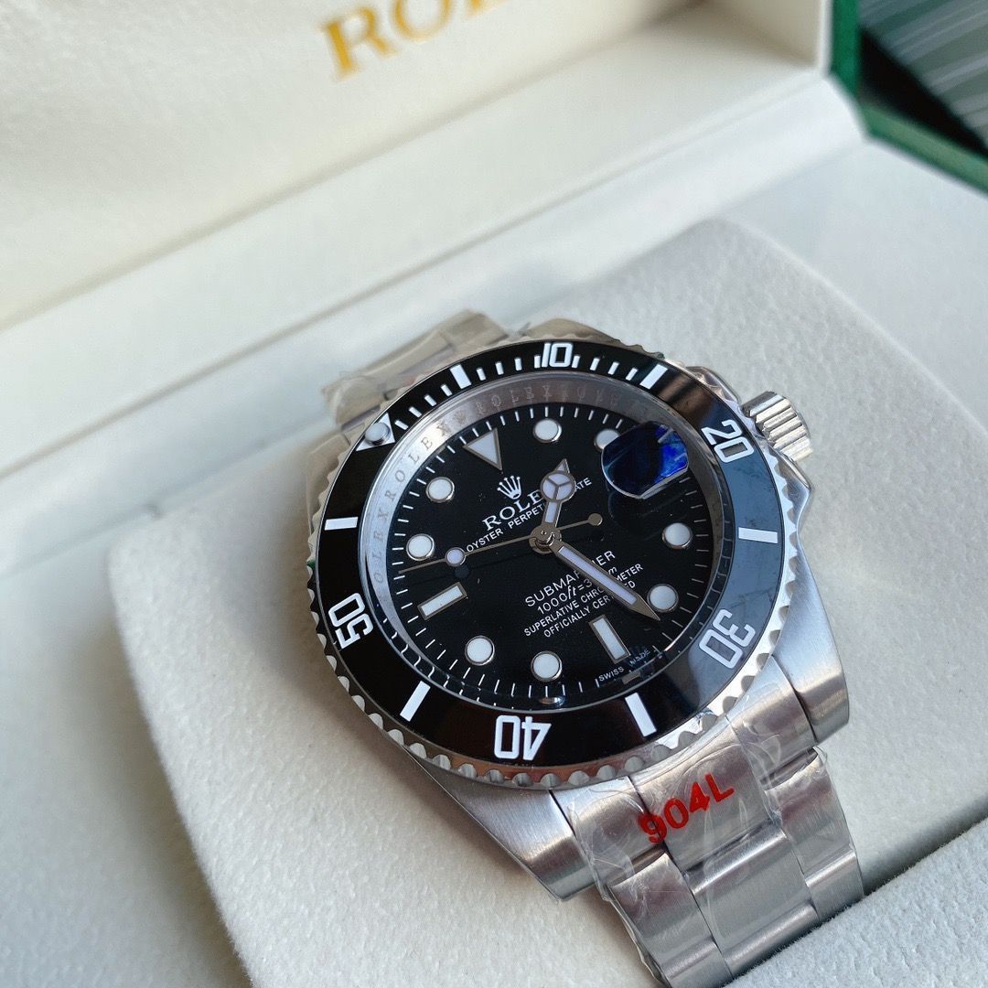 ROLEX ロレックス サブマリーナー メンズ腕時計 39mm｜グリーンダイアル×自動巻き機械式｜本日限定特価新品未使用