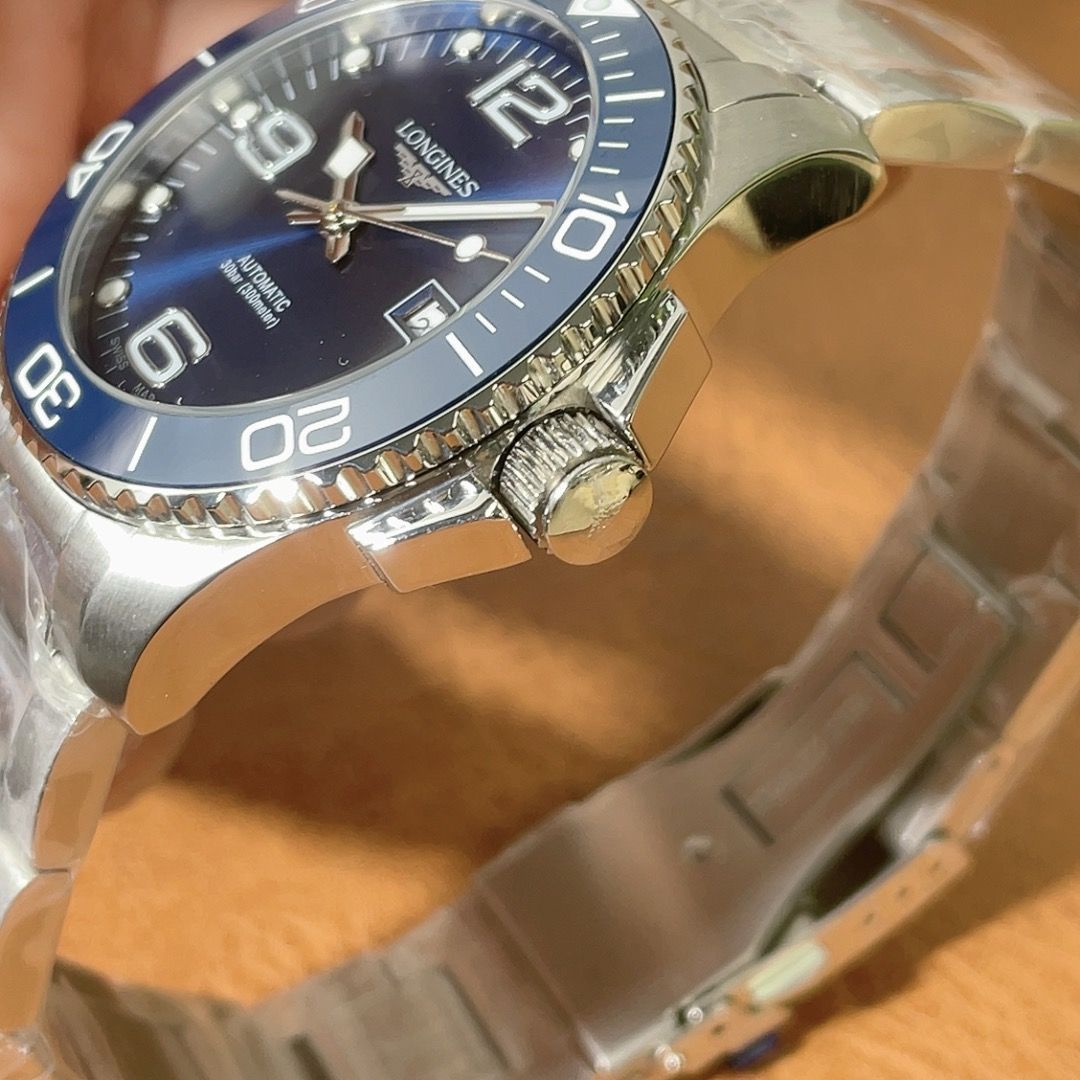 [Longines] コンクエスト自動巻きクロノグラフ - 専用ケース・カード・袋付き新品未使用