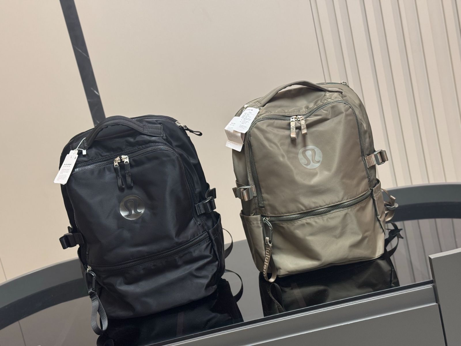 【今日特価】Lulu crew 22L Lightweight Backpack ルルクルー 22L 軽量バックパック-WTO輸入2