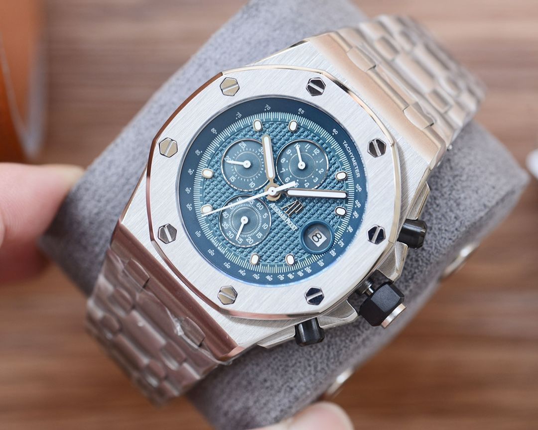 ご購入大歓迎です ロイヤルオーク オフショアクロノ 42mm ブティック限定 26237ST.OO.1000ST 自動巻き｜本日限定特価｜新品未使用--WTO輸入3