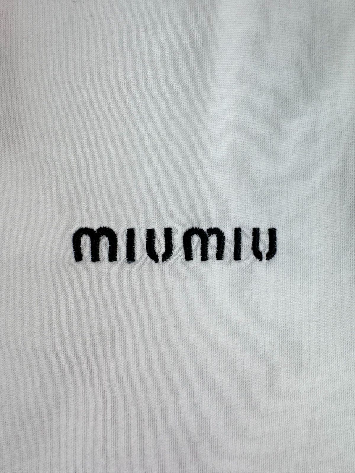 【今日特価】Miu Miu 2025SS Unisex Short Sleeve T-shirt