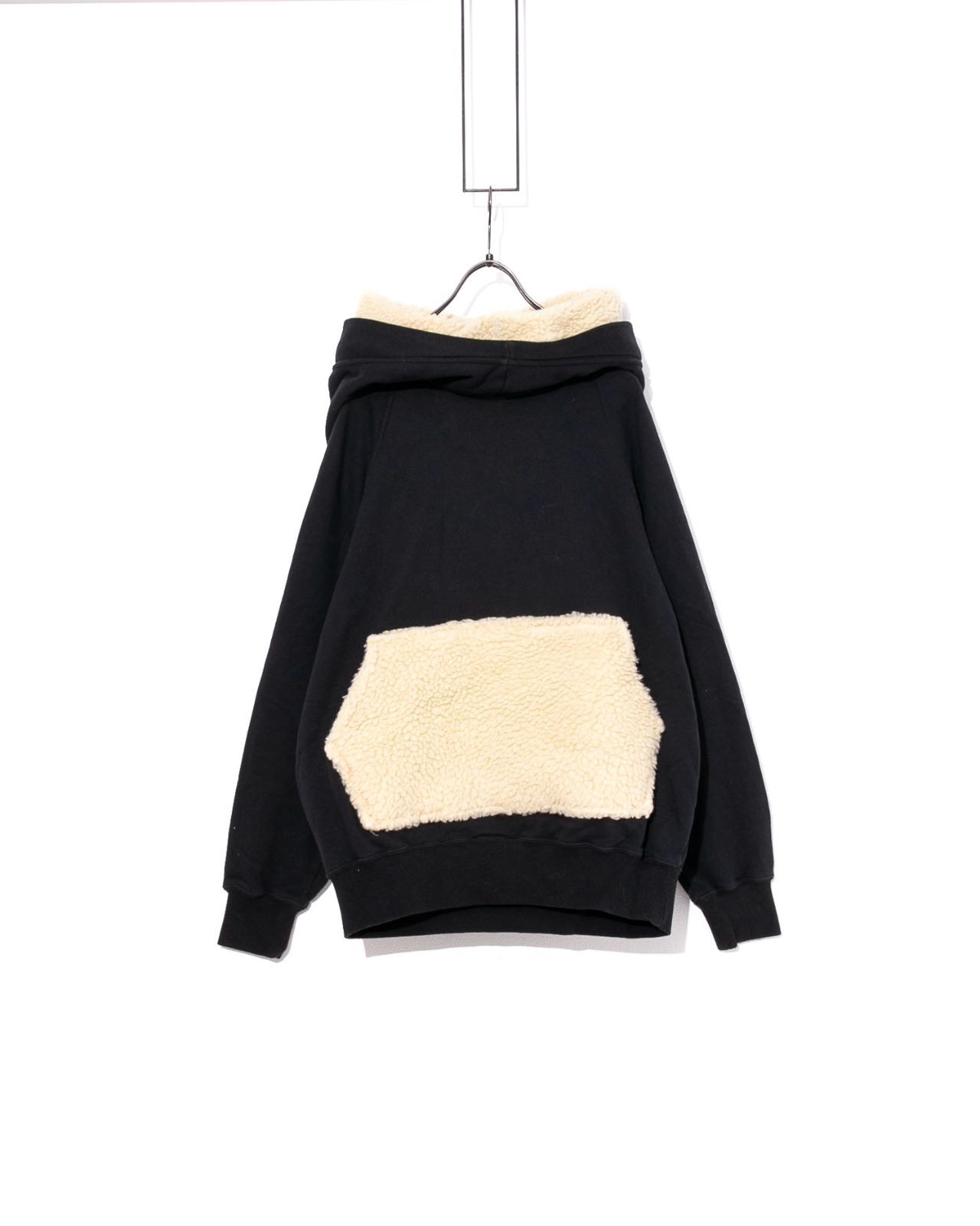 banal chic bizarre　バナルシックビザール　ボア付きプルーバーパーカー_iD260630-t61 15,330円