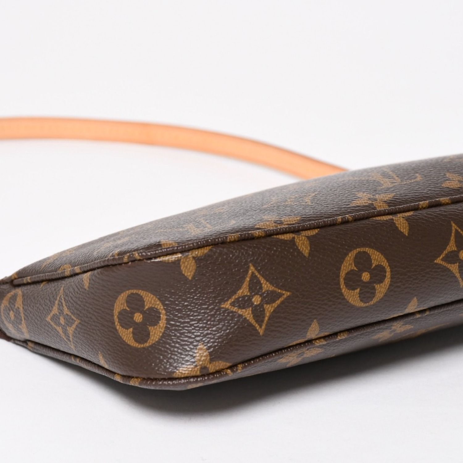 極美品 LOUIS VUITTON ルイヴィトン モノグラム ポシェット アクセ