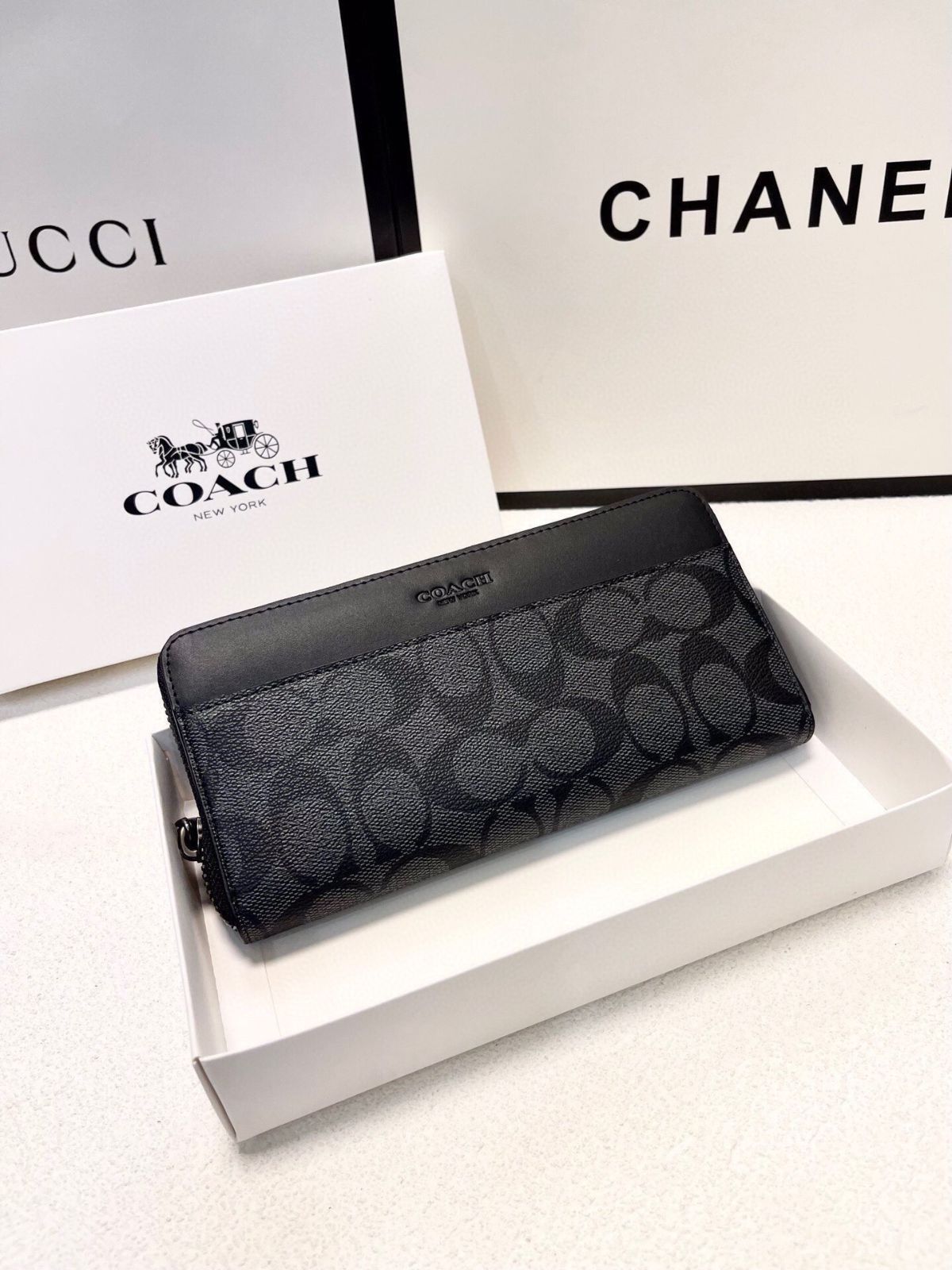 【今日特価】COACH コーチ 専門店モデル 送料無料 在庫限定セール価格！