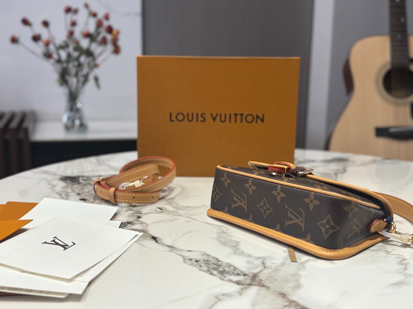 【今日特価】LV Diane Nano ダイアン ナノ バゲットバッグ（18.5×6×11cm）-MM輸入