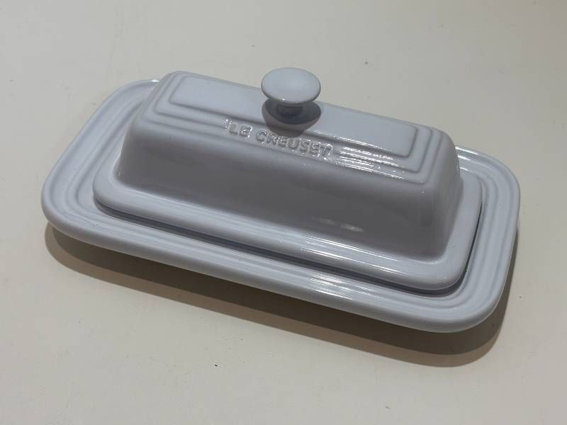 LE CREUSET ルクルーゼ ココットロンド サフランイエロー 18cm 両手鍋