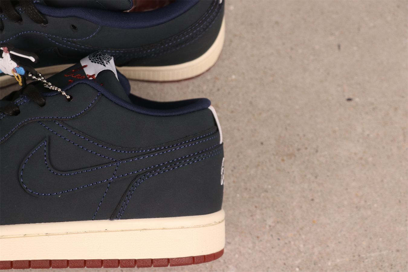 【今日特価】エアジョーダン Air Jordan AJ1 ダークブルー Dark Blue DV1759-448-MM輸入