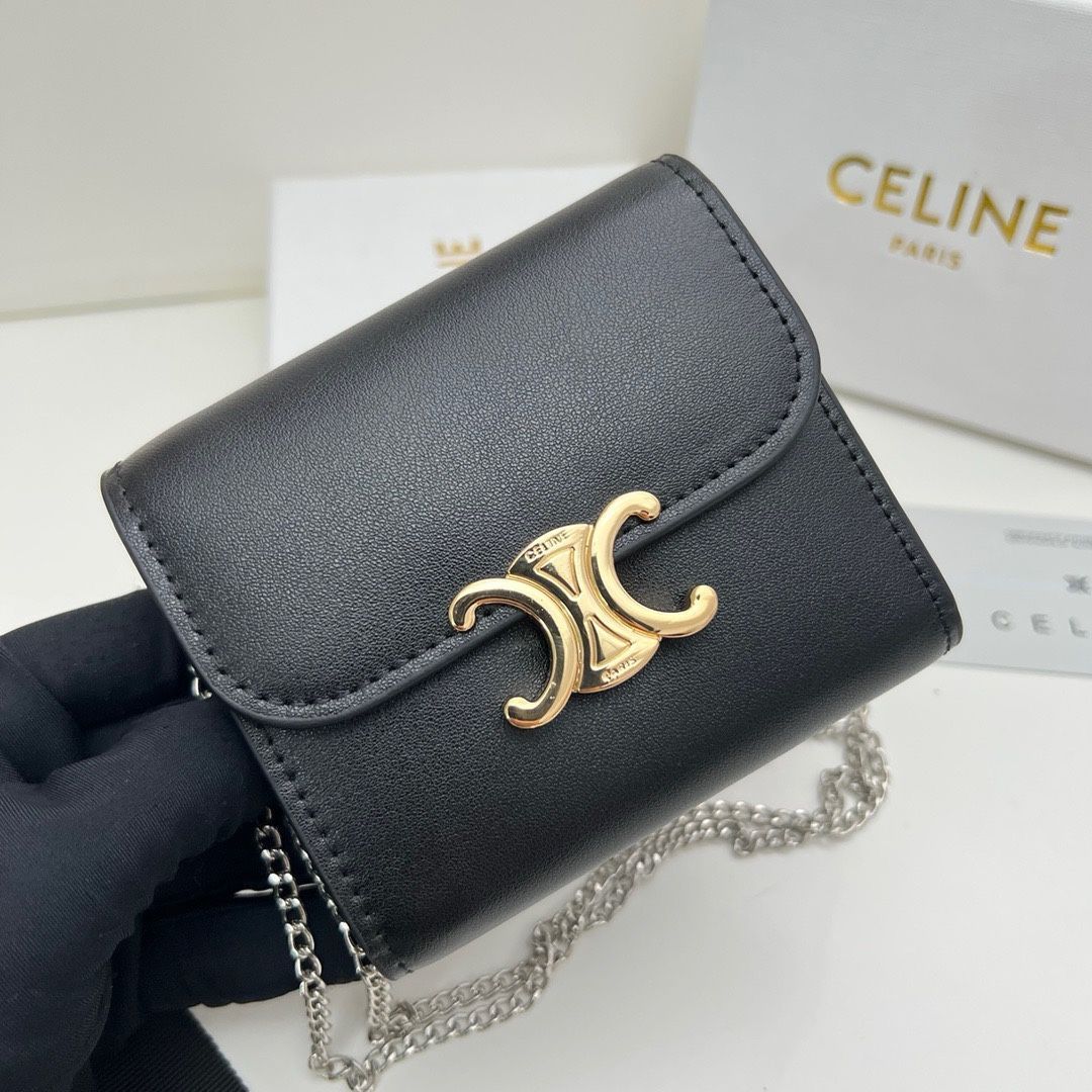 【本日限定】?Celine トリオンフ チェーンウォレット 10783 ? 高級本革＆チェーン付き！マルチ使い可能[本日特価|新品未使用品]