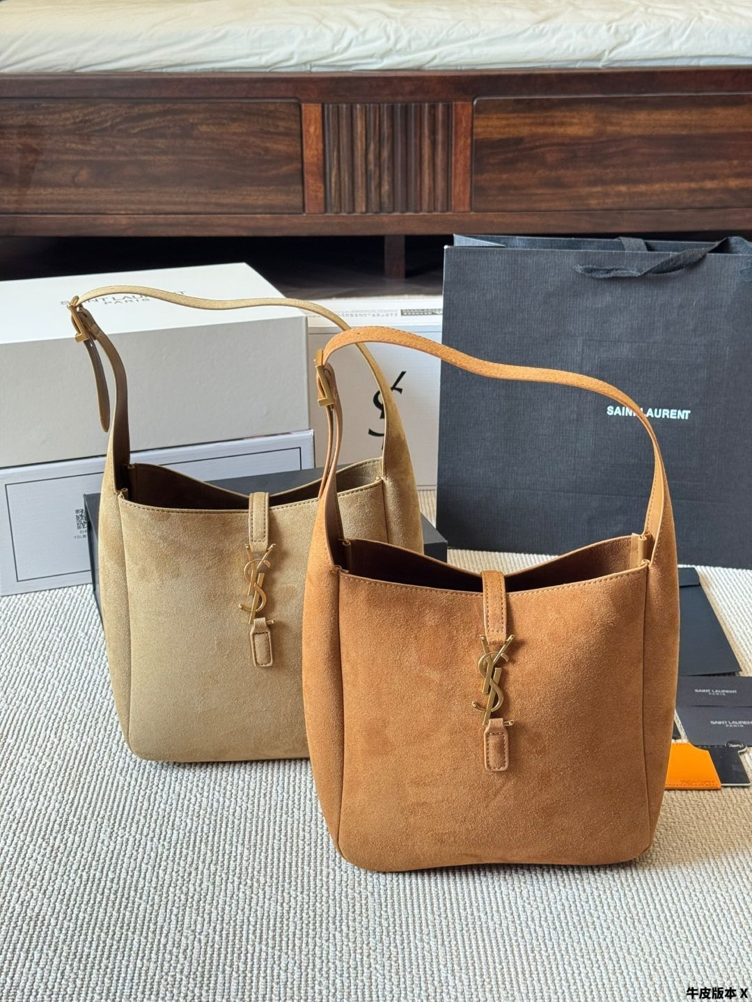 【今日特価】YSL Hobo ピッチバッグ アンダーアームバッグ お得な価格！送料無料