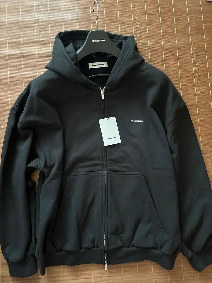 구민성フーディジップアップ