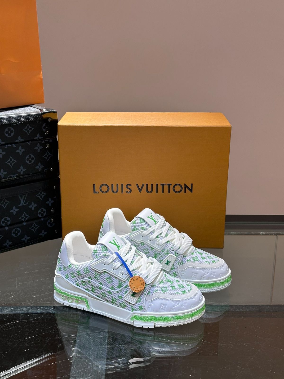 Louis Vuitton trainer カップルスタイルのカジュアルスポーツシューズ