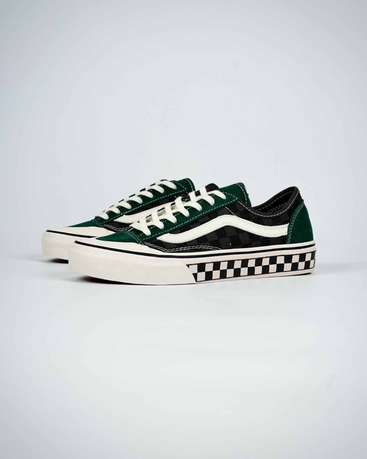 【今日特価】Vans Style 136 Decon VR3 ブラック & グリーンチェッカーボード パッチワーク エコシリーズ 完全ヴァン化スケートシューズ！送料無料！在庫限定のお得な価格です！