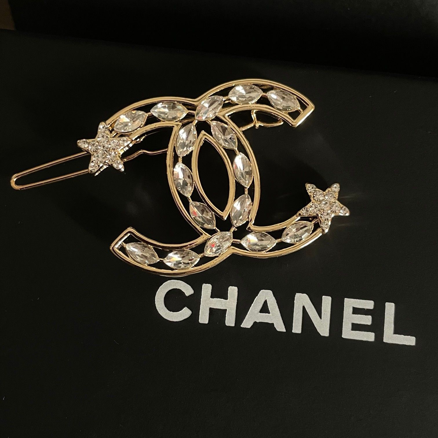 今日特価】CHANEL 新作ヘアピン 人気急上昇中！送料無料 限定在庫