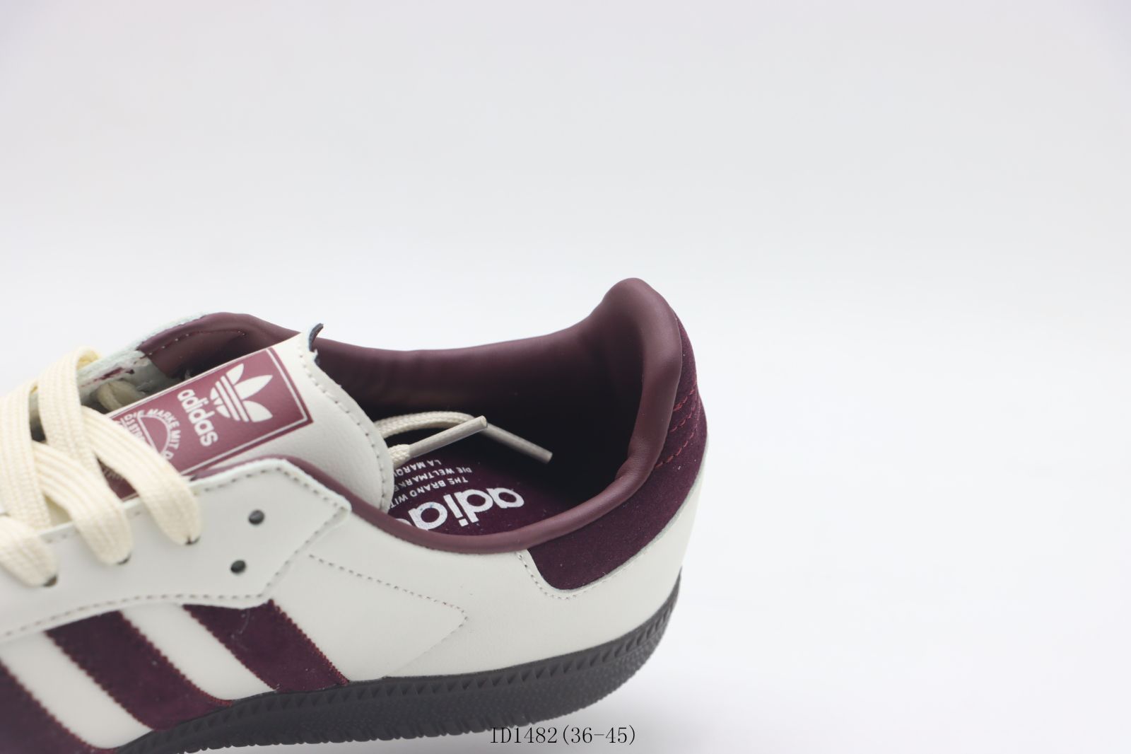 【今日特価】アディダス Adidas スリーストライプ ローカットスニーカー 白酒紅 White Wine Red ID1482