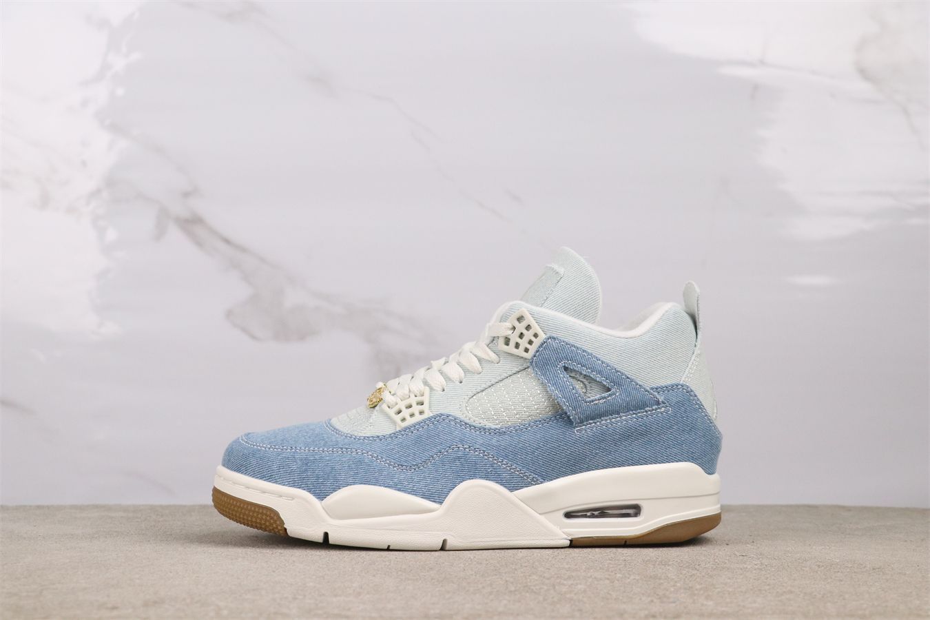 【今日特価】Air Jordan / エア ジョーダン IB6716-100