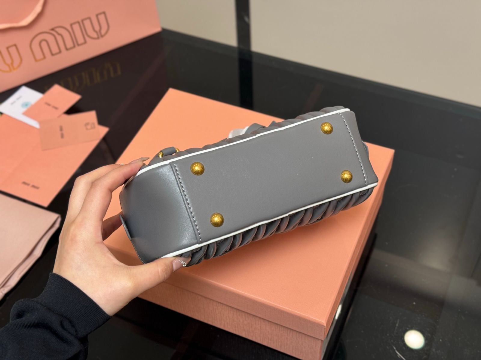 【今日特価】Miu Miu Bowling Bag ミュウミュウ ボウリング バッグ
