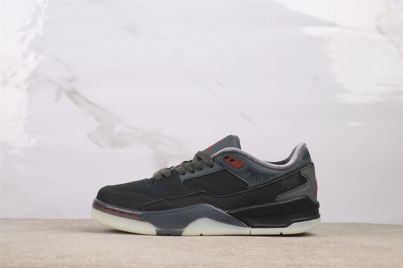 【今日特価】Nike HQ2958-006 ナイキ HQ2958-006 ブラック & バーサティレッド