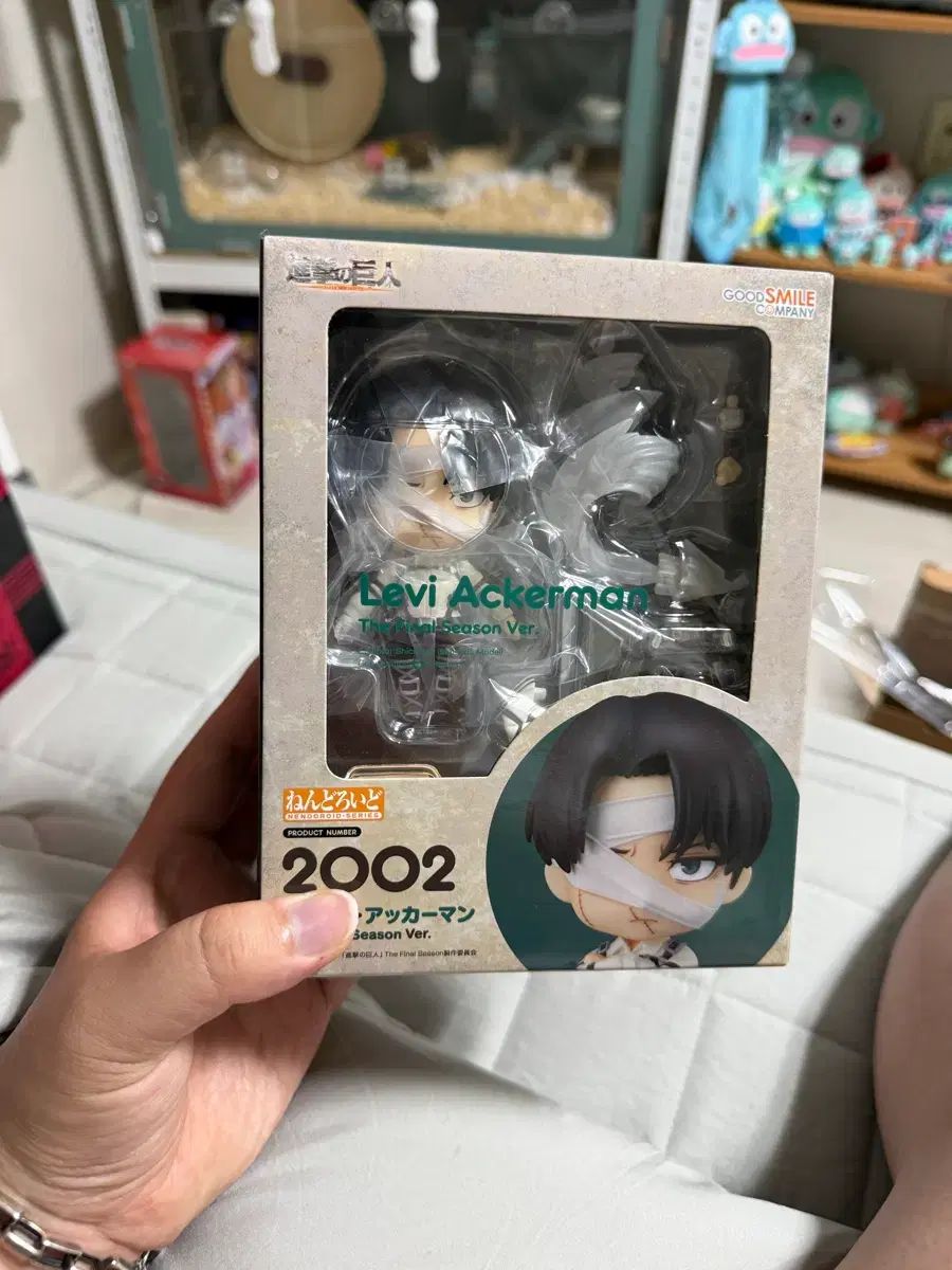 進撃の巨人 リヴァイ 2002 ねんど 出品