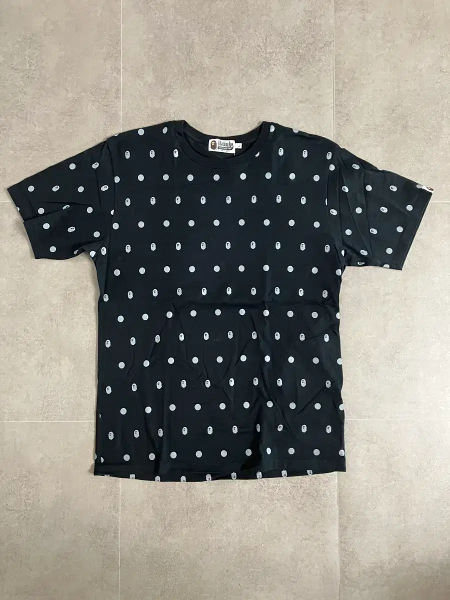 A BATHING APE アベイシングエイプ ドット 半袖 Tシャツ