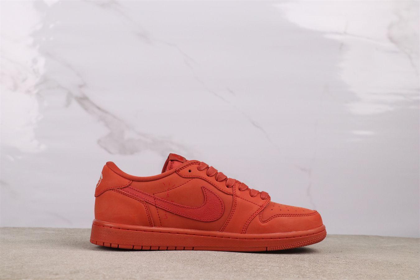 【今日特価】Jordan エアジョーダン aj1 エアジョーダン 1 Low OG SP SJ2068-898 ローカット レッド リバースフック