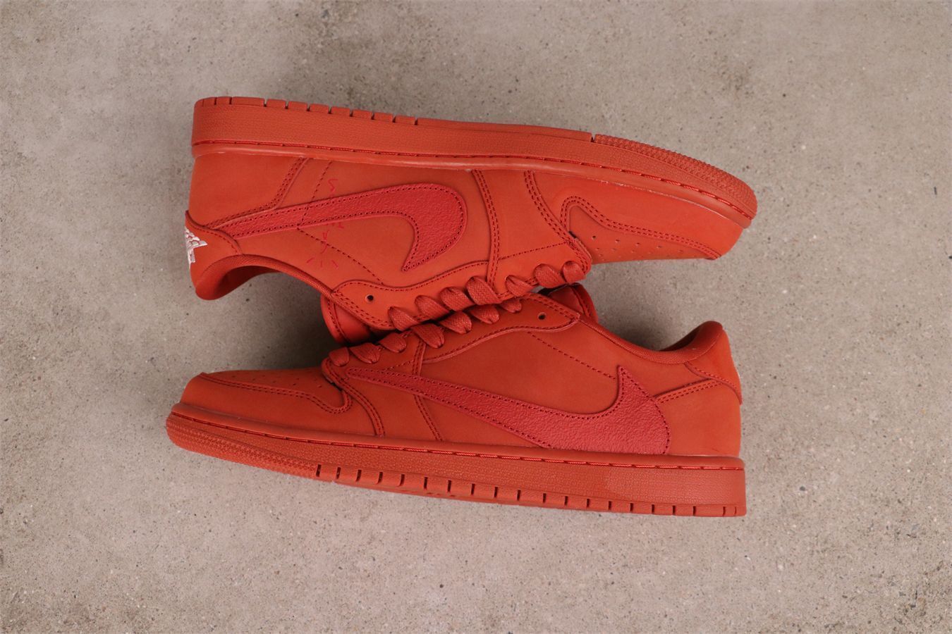 【今日特価】Jordan エアジョーダン aj1 エアジョーダン 1 Low OG SP SJ2068-898 ローカット レッド リバースフック