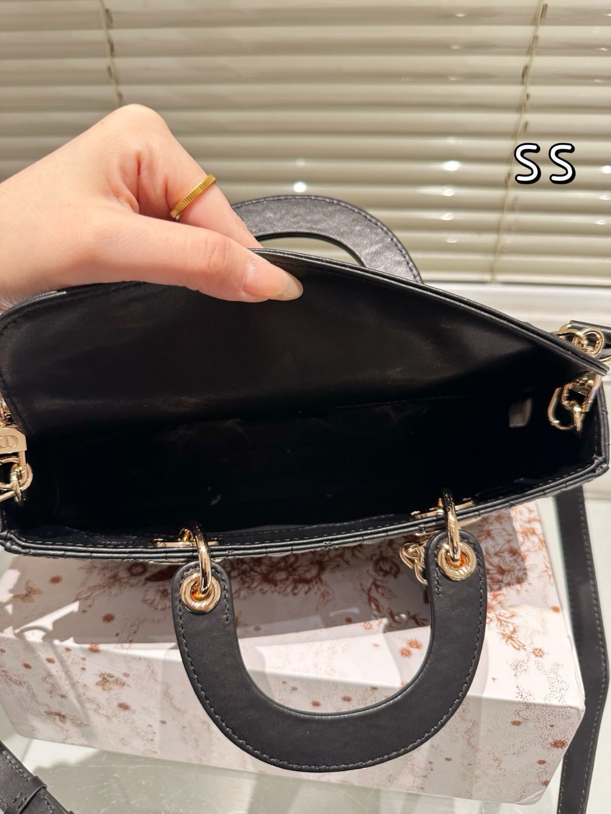 【今日特価】Dior Lady-Life Limited Edition ディオール レディーライフ 限定モデル