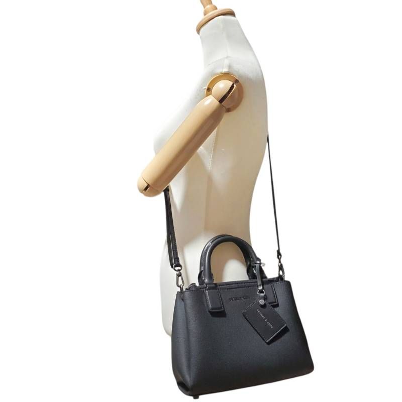 CHARLES & KEITH チャールズ＆キース ショルダーバッグ ハンドバッグ