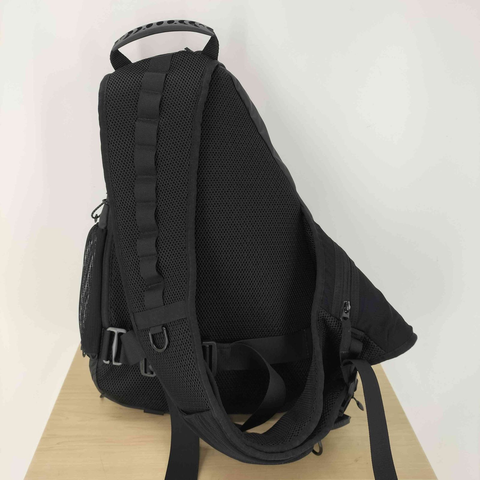 オークリー OAKLEY 26SS Latitude Sling Pack ラチチュード スリング
