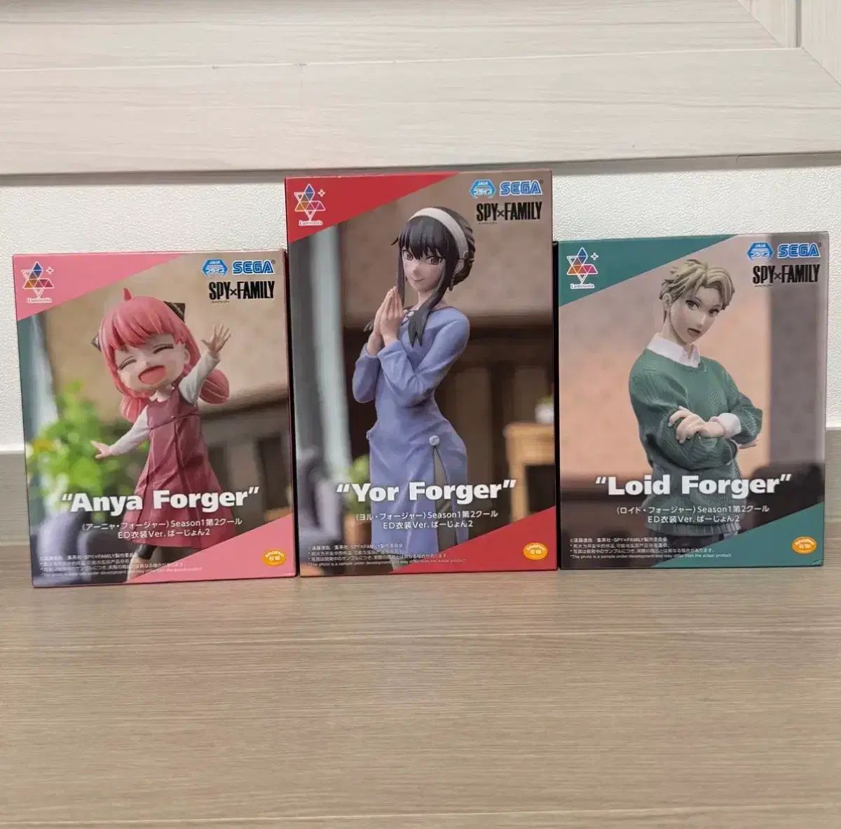 SPY×FAMILY（スパイファミリー） アーニャ ヨル・フォージャー ロイド・フォージャー ルミナスタ エンディング 衣装 フィギュア まとめ