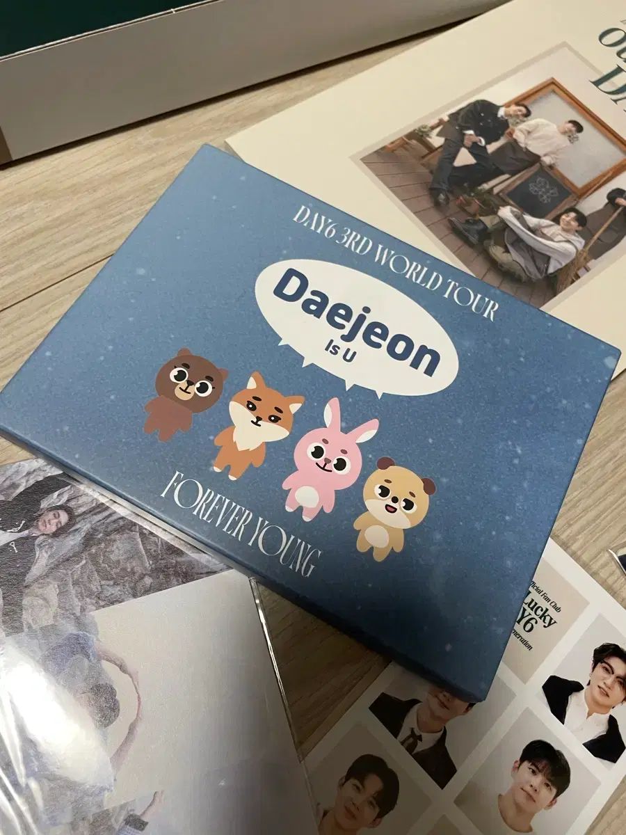 DAY6（デイシックス） ウォッチ + トレカ 完全新品 (SEOUL ソウル/大田