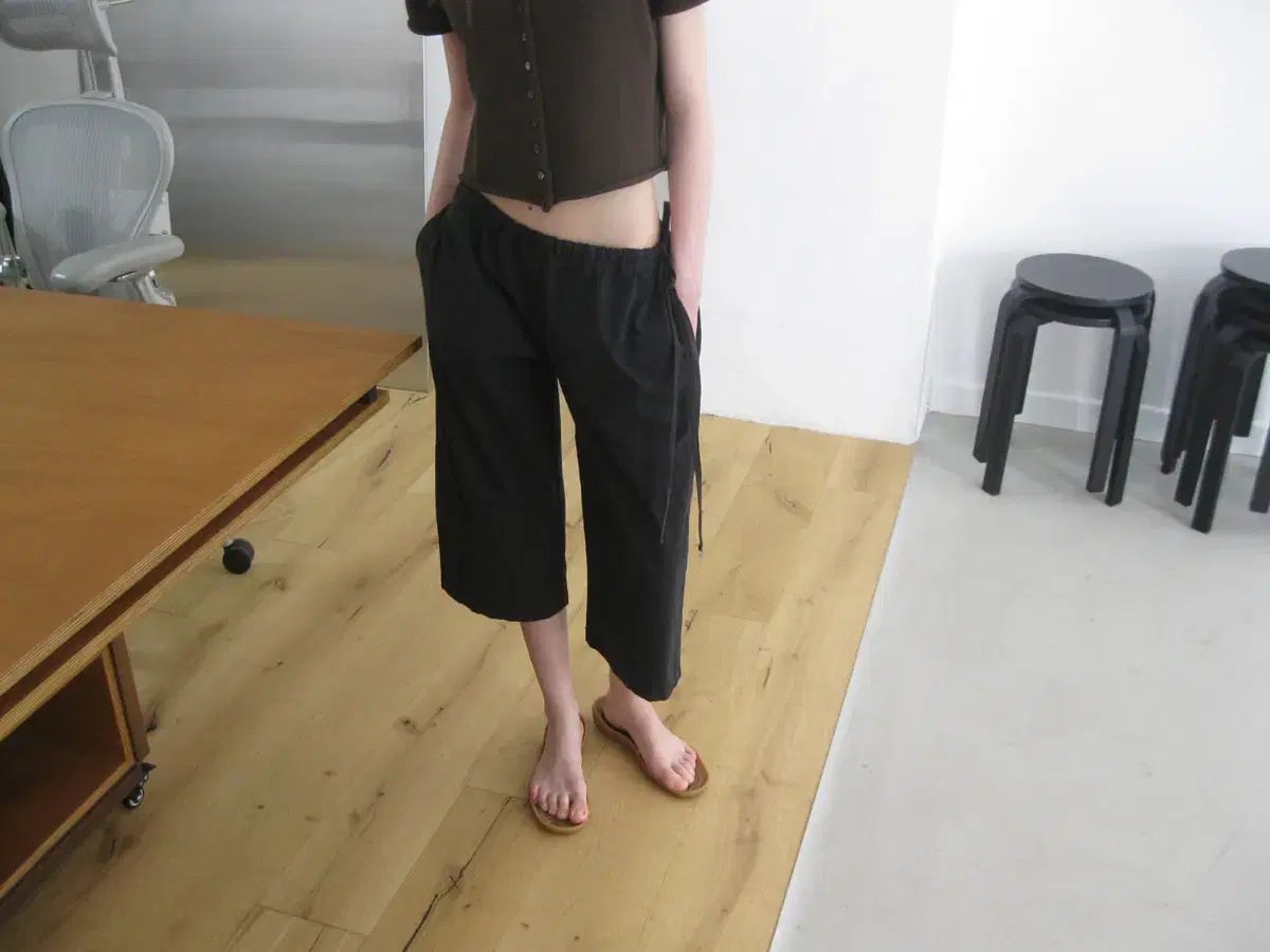 スムードムード スムードムード Begged Drawstring Pants