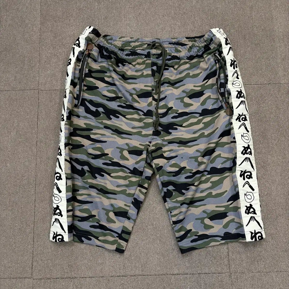 yamane EVISU エヴィス カモフラ トレーナー ハーフパンツ