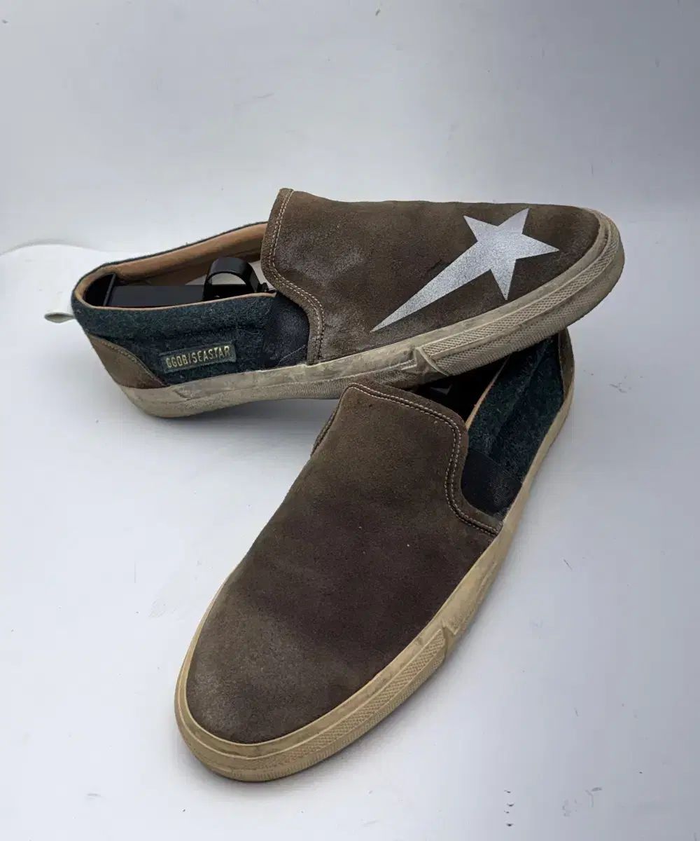 正規品)GOLDEN GOOSE ゴールデングース スリッポン