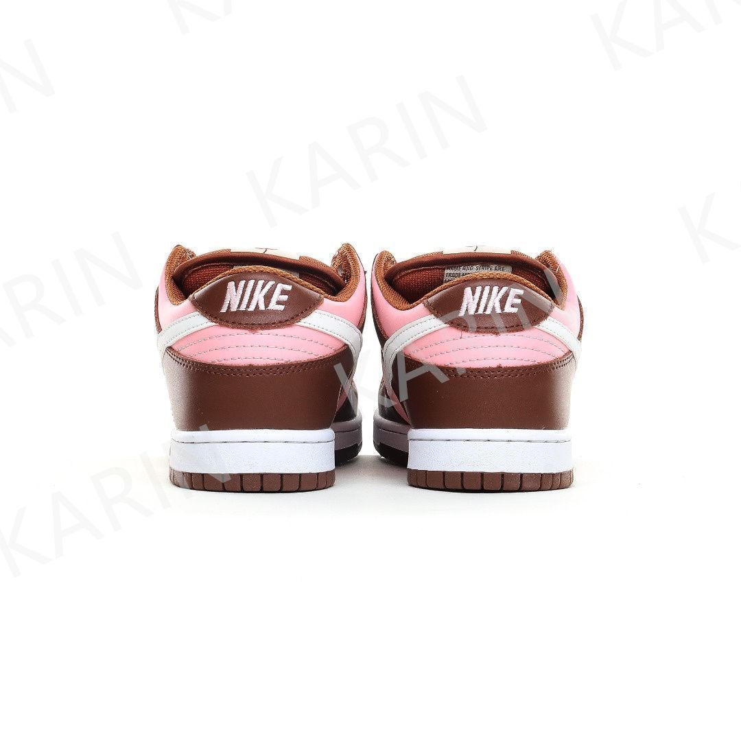 NIKE ナイキエスビー ステューシー ダンク ロー プロ チェリー ローカットスニーカー ピンク/ブラウン