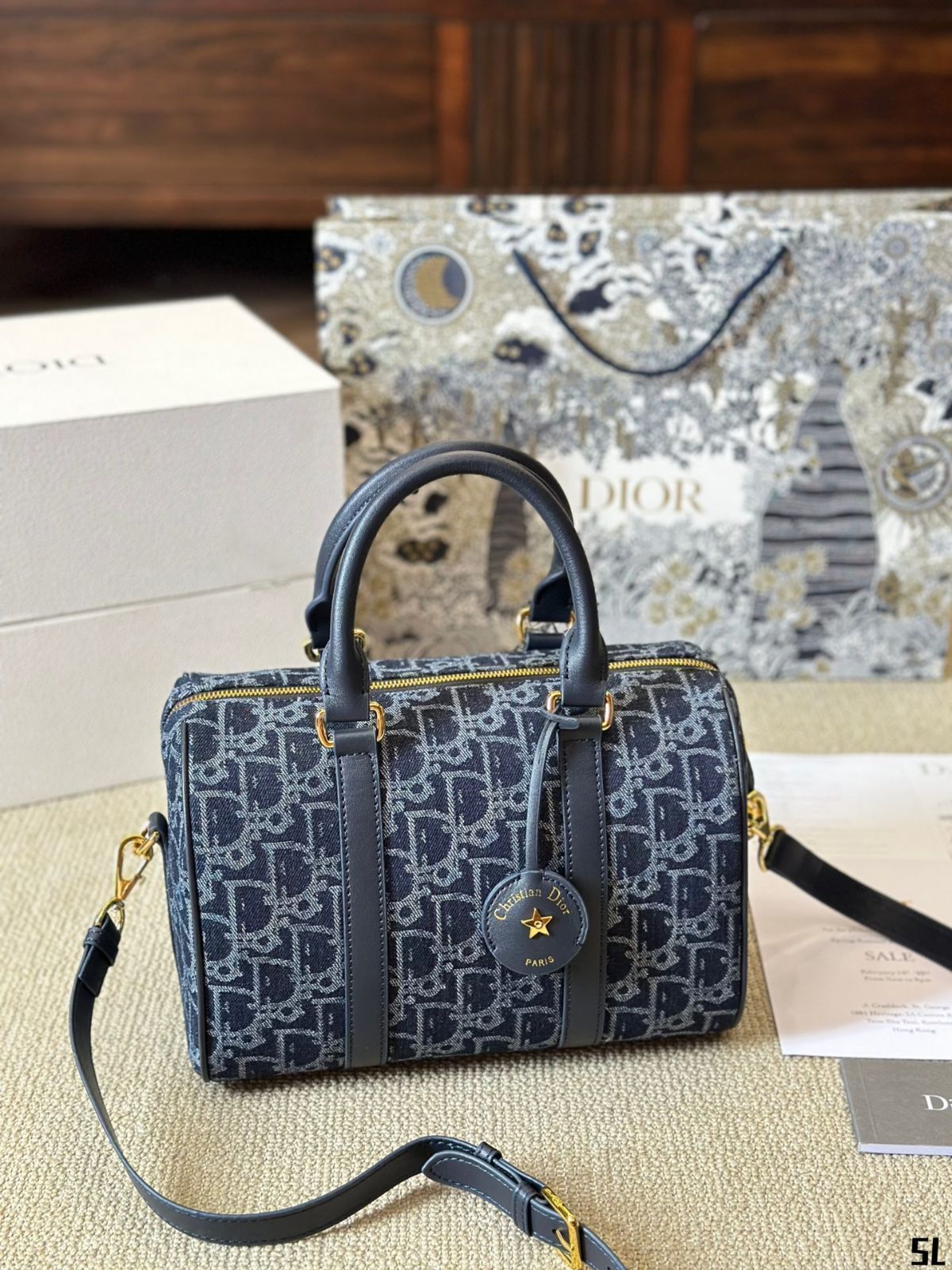 Dior枕バッグ/ハンドバッグ、リュック、小銭入れ、手首バッグ、ショルダーバッグ、