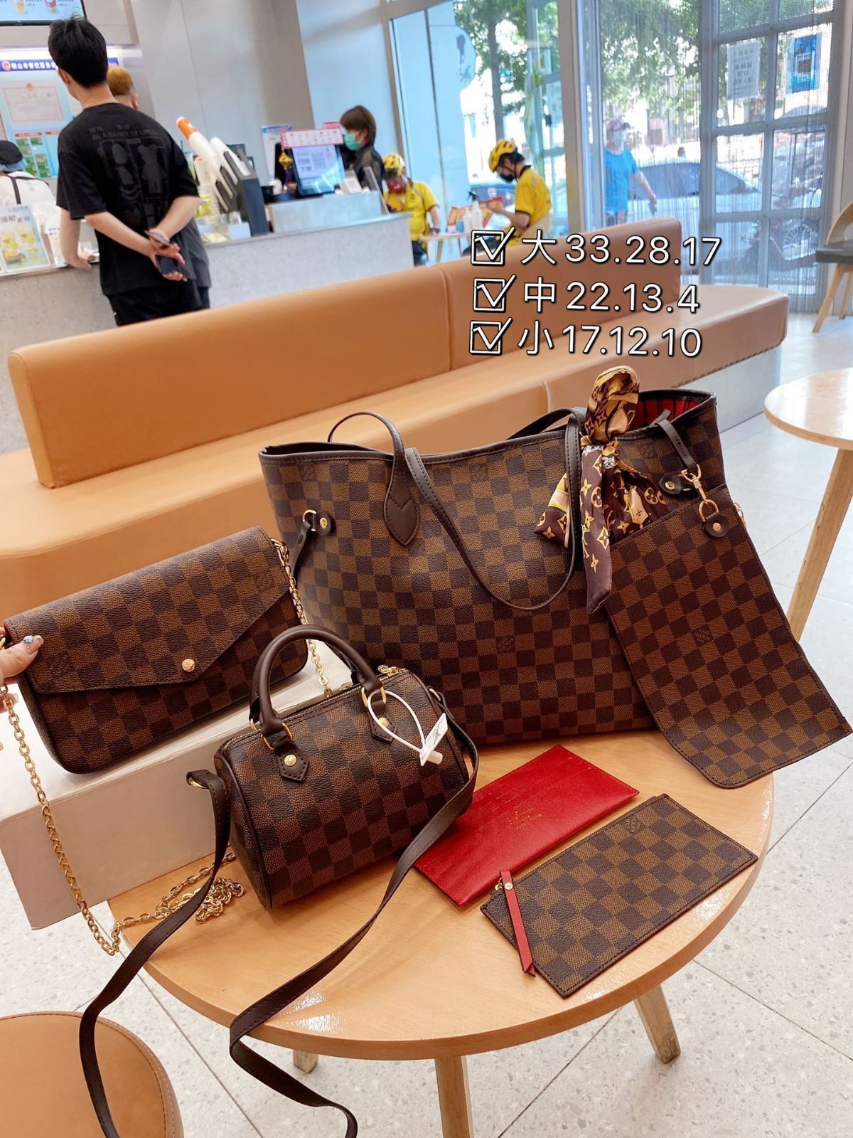 大人気です LOUIS VUITTON ルイヴィトン ショルダーバッグ トートバッグ 財布 3点セット