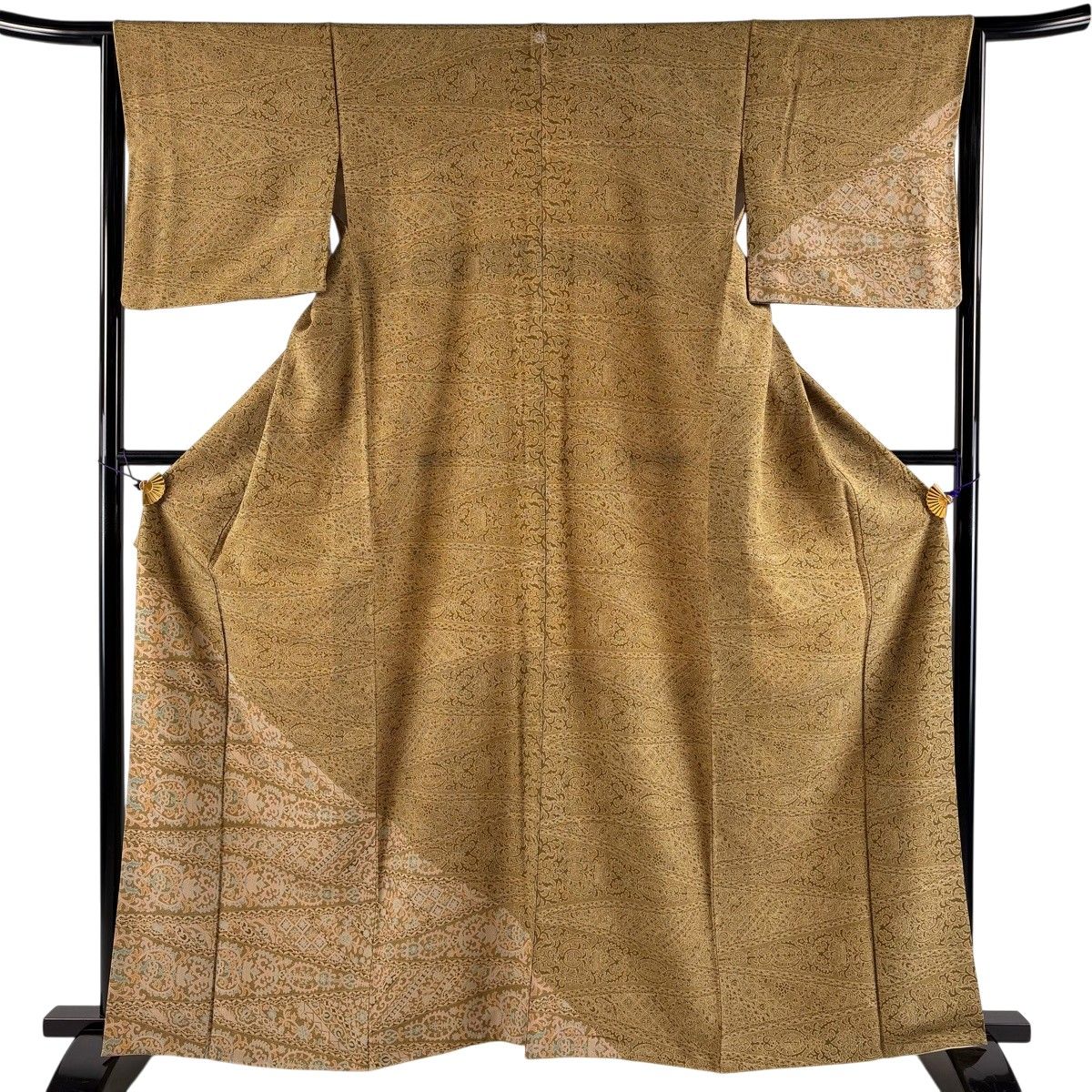 美品】 付下げ 身丈162cm 裄丈64cm M 袷 草花 幾何学模様 鶯色 正絹 秀