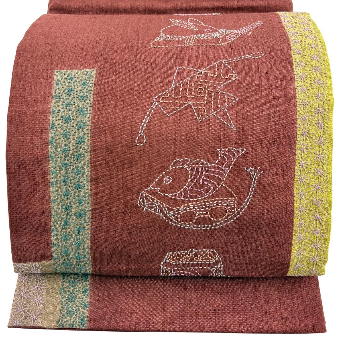 【美品】 袋帯 名品 紬地 やじろべえ 蝶 刺し子刺繍 小豆色 お太鼓柄 正絹 【中古】