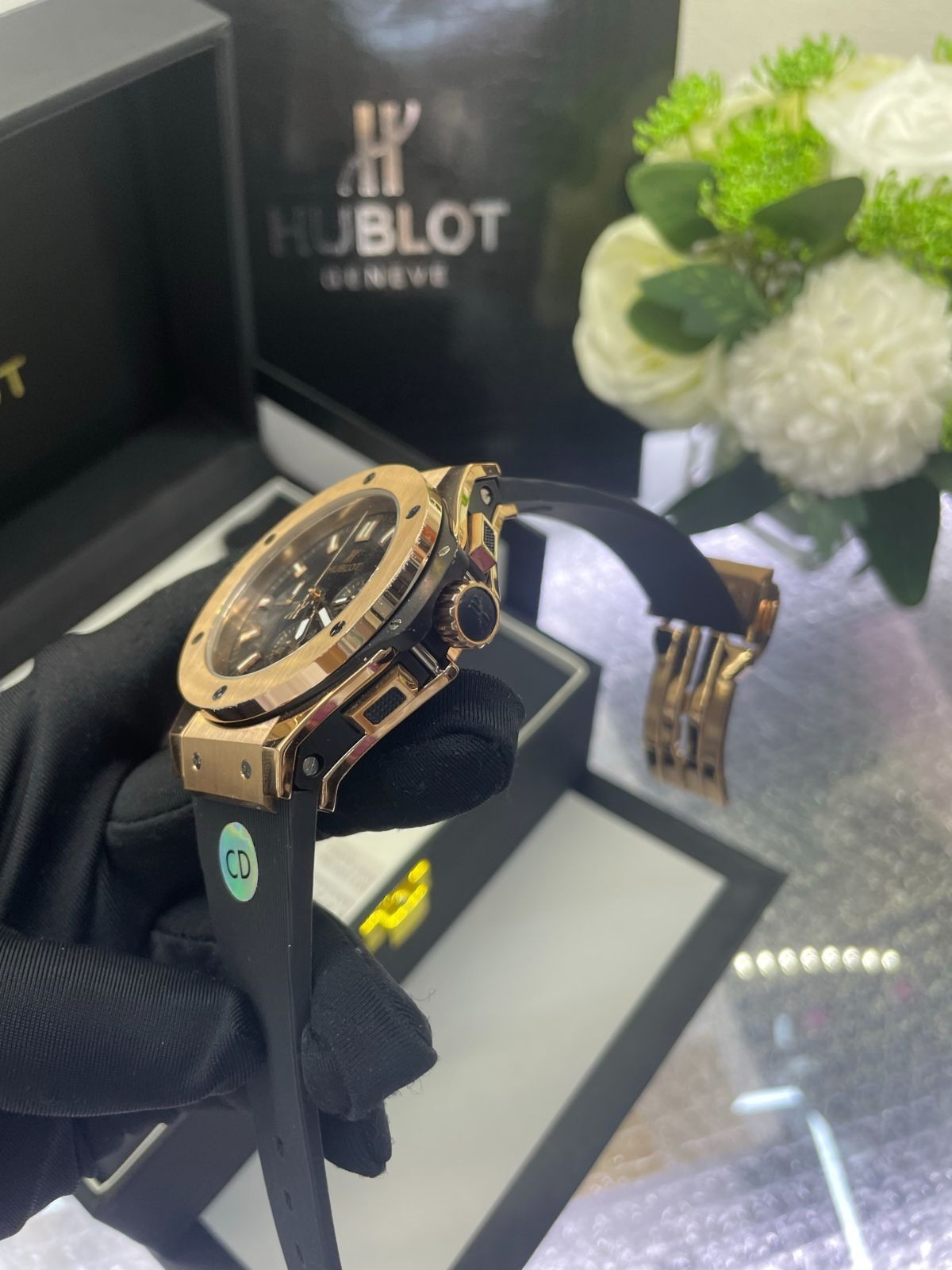 HUBLOT ユーボ メンズ腕時計｜クオーツ×クロノグラフ｜本日限定特価新品未使用-WTO輸入5｜詳細画像
