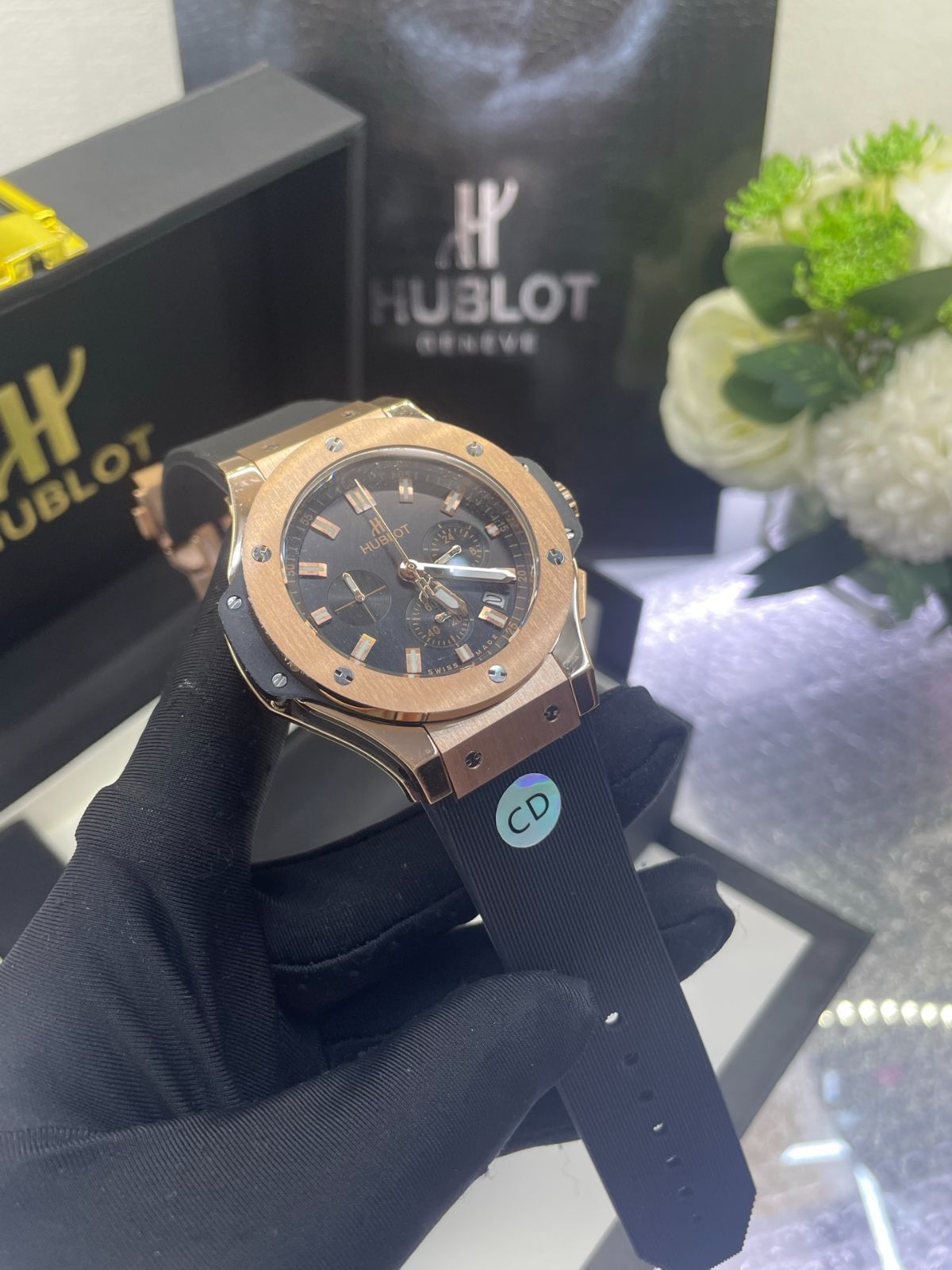 HUBLOT ユーボ メンズ腕時計｜クオーツ×クロノグラフ｜本日限定特価新品未使用-WTO輸入5｜詳細画像