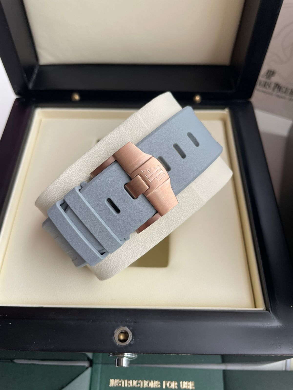 ご購入大歓迎です 新品未使用のairbnbです 男性用機械式腕時計です 自動巻き｜本日限定特価｜新品未使用--WTO輸入3