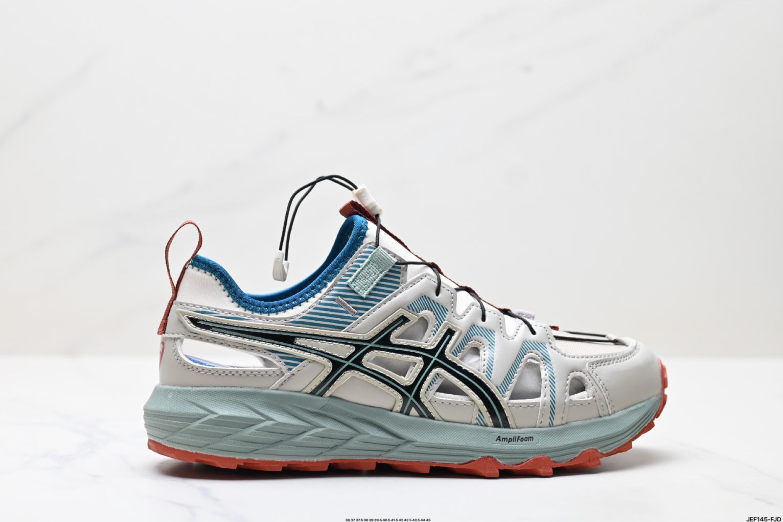 ASICS アシックス の新商品 カップル用 ストリームシューズ GEL - SONOMA SE、男女兼用 アウトドア用 ウォーキングシューズ、ドレインシューズです。