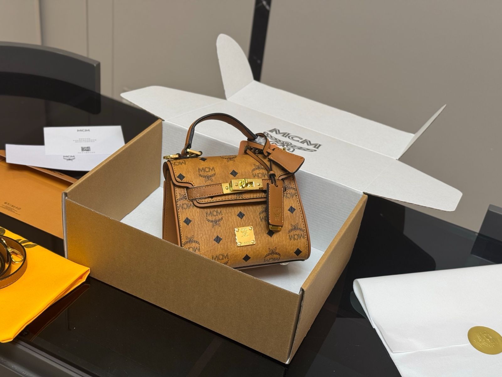 【今日特価】MCM Kelly Bag・エムシーエム ケリー バッグ-WTO輸入3
